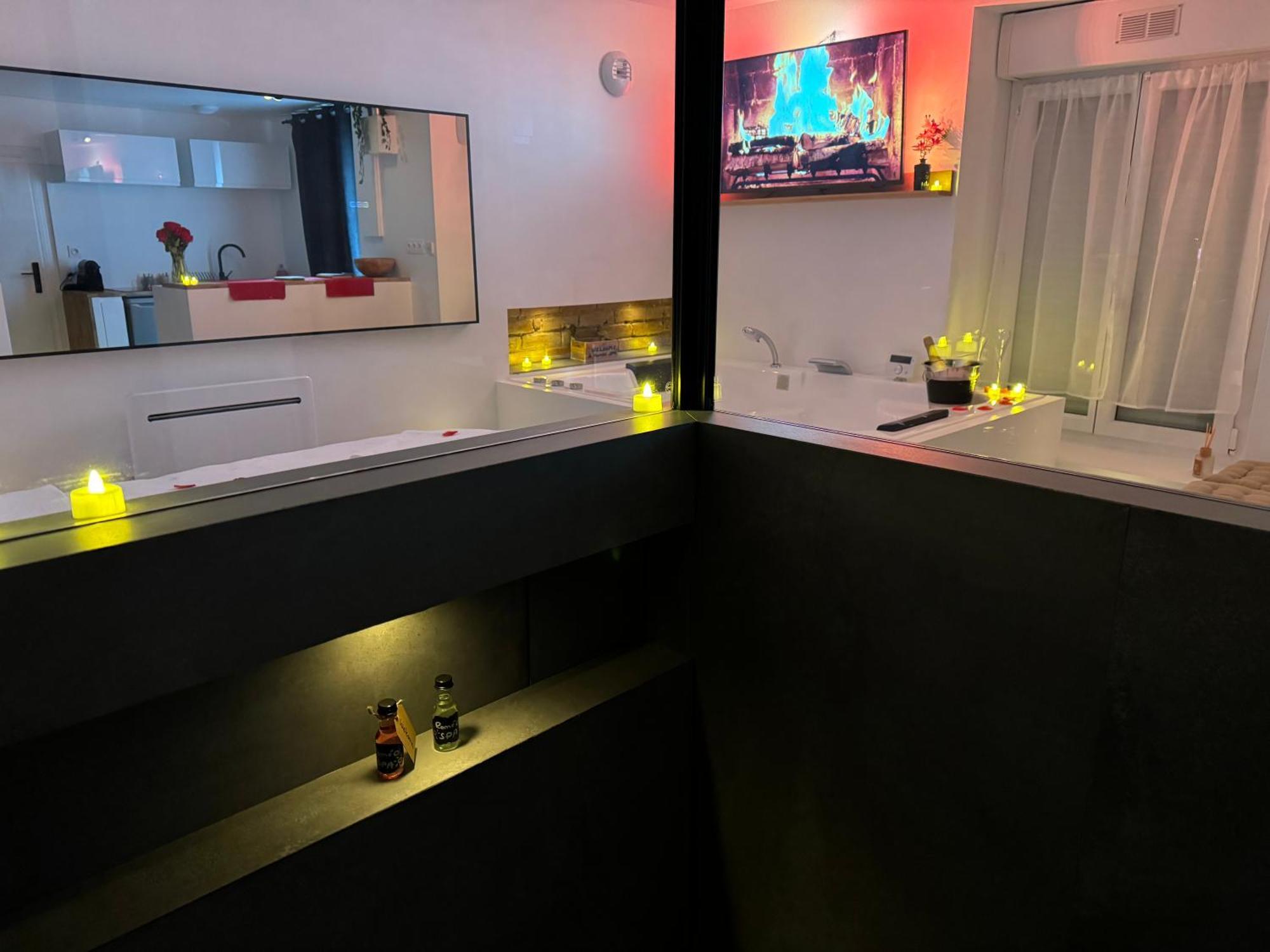 O Romeo - Suite Privee Fougères Extérieur photo
